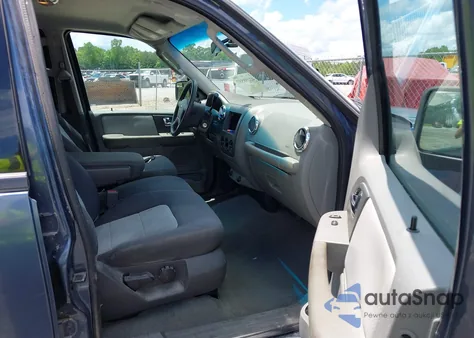 2005 Ford Expedition Xls z USA, uszkodzony, nr VIN 1FMPU13505LA10304